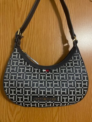 Tommy Hilfiger Women s Satchel Handbag NWT New With Tags MSRP $108 Navy