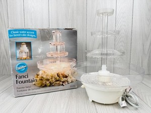 Wilton Fanci Fountain Lighted Wedding Cake Decor Table Top Works See Video!