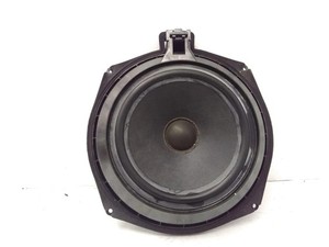 BMW 5 E60 Subwoofer 6929100 2.50 Diesel 2006 28664207