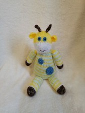 Jeremy the hand crafted knitted giraffe