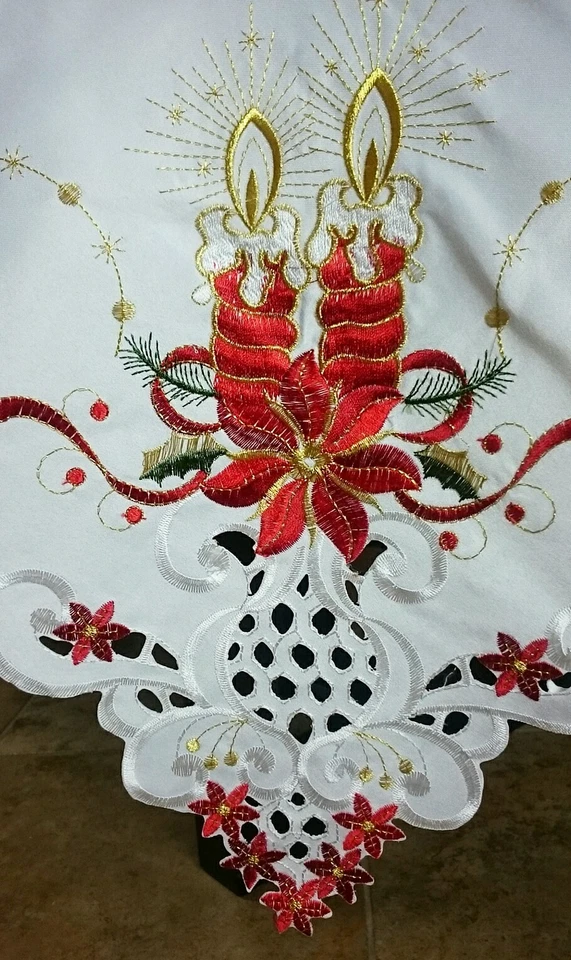 White Polyester 72x126" Christmas Holiday Red Candle Ribbon Tablecloth napkins - Image 2 of 4