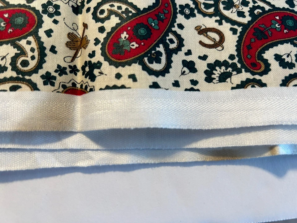 VTG Paisley Print Cotton Fabric Cranston Equestrian Horses 2 Yards Cream BG - Image 2 of 4