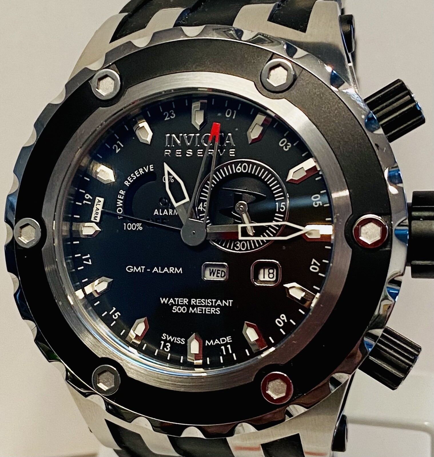 パステルオリーブ インヴィクタ 腕時計 Invicta Reserve Specialty