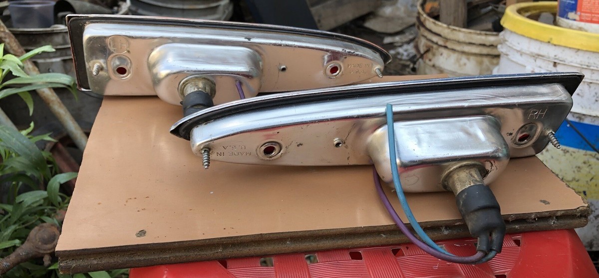 1961-1964 Chevrolet Corvair Truck Tail Light Assembly