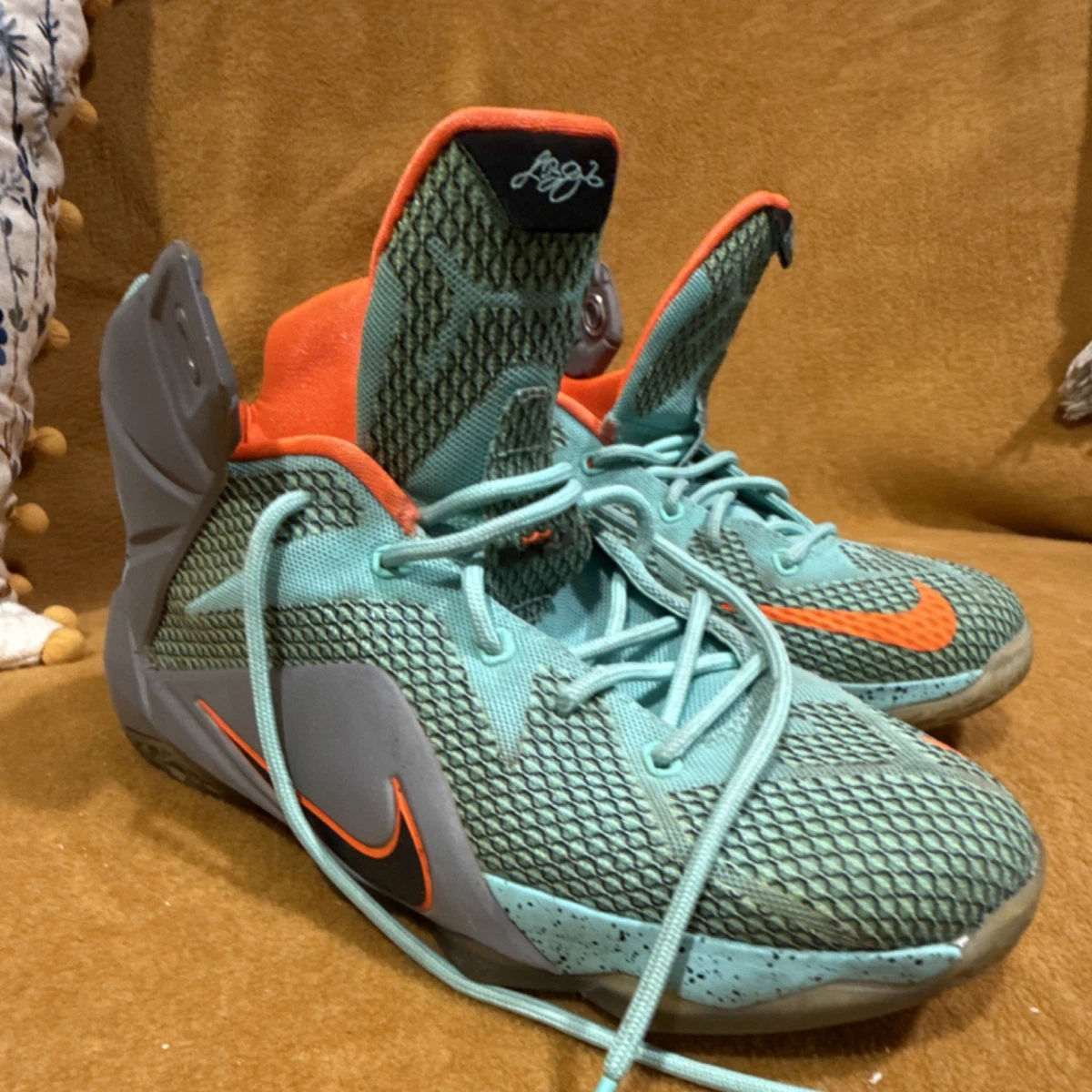 Мужские кроссовки Nike LeBron XII - огромный выбор по лучшим ценам