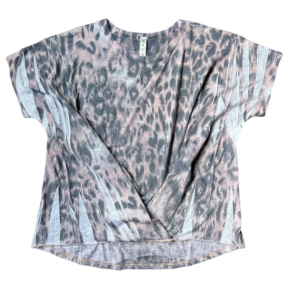 Camisa Tryst para mujer Top grande estampado de leopardo dobladillo torcido manga corta cuello redondo L Foto 2 de 4