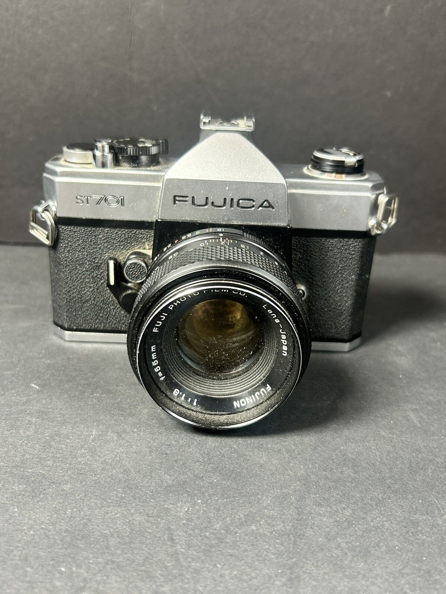 Fujica 55mm Film Camera Fujica ST 701 SLR 35mm Film Camera W