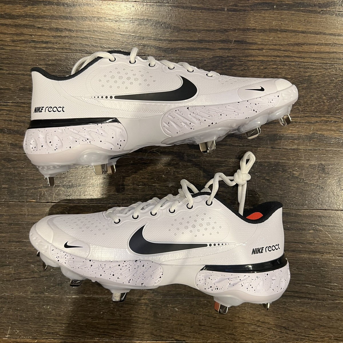 Nike Alpha Huarache Elite 3 Low Baseball Cleats CV3552-104  display picture 1