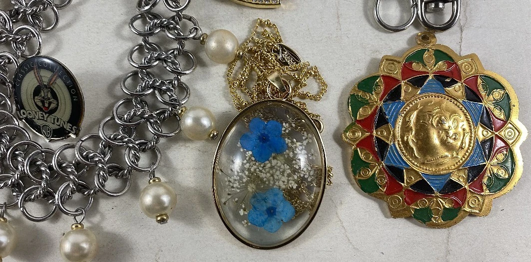 Nice costume deals jewelry