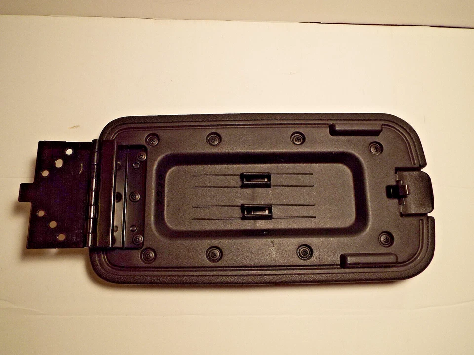 Pontiac G6 2008 tapa consola. negro. usado. Foto 2 de 2