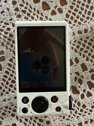 NEAR MINT Casio Compact Digital Camera Exilim ZR200 16MP - Picture 2 of 5