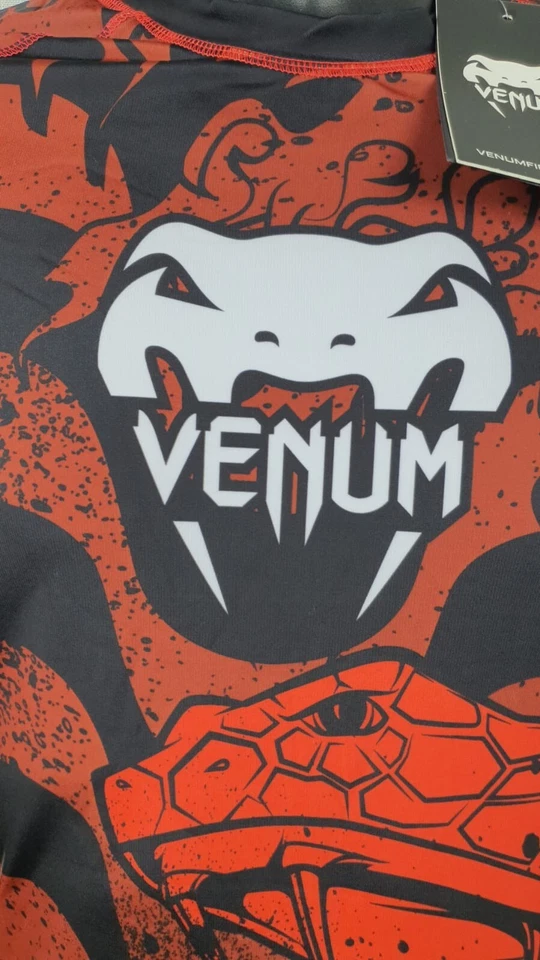 Venum Absolute Crimson Viper Rashguard Manga Larga Talla L CR055 CC 03 Foto 4 de 4