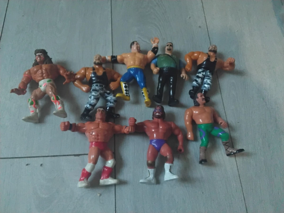 Super Lot De 18 Figurines De Catch, Personnages De Lutte, état Correct Pour Jouer