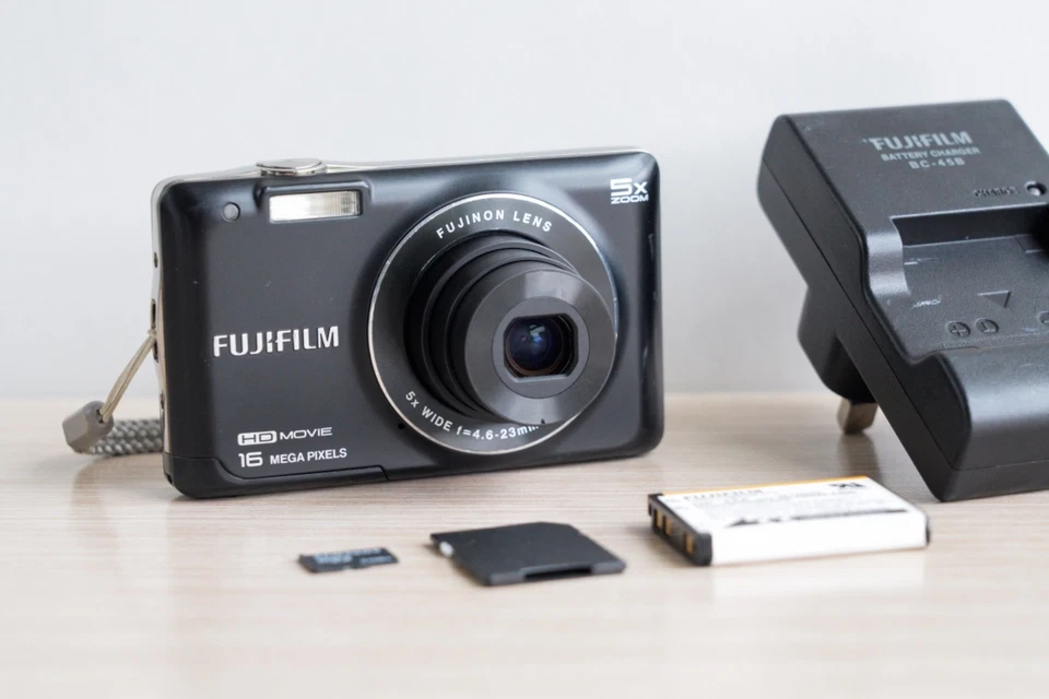 Fujifilm FinePix JX650, photo 1 of 5