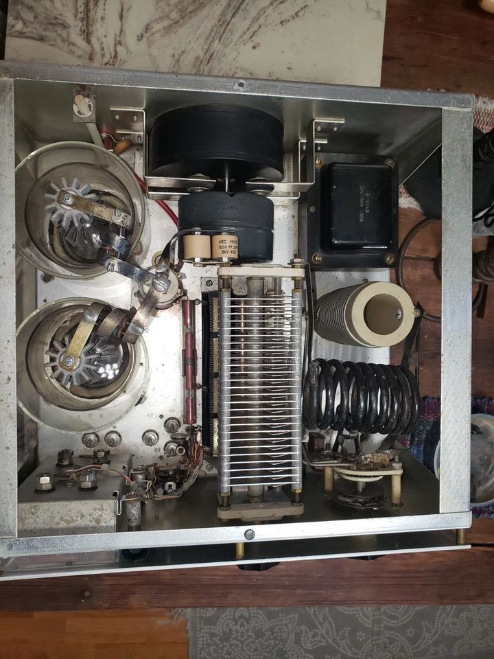 Drake L-4B линейный усилитель с источником питания L-4PS и новые запасные лампы б/у - Изображение 4 из 4