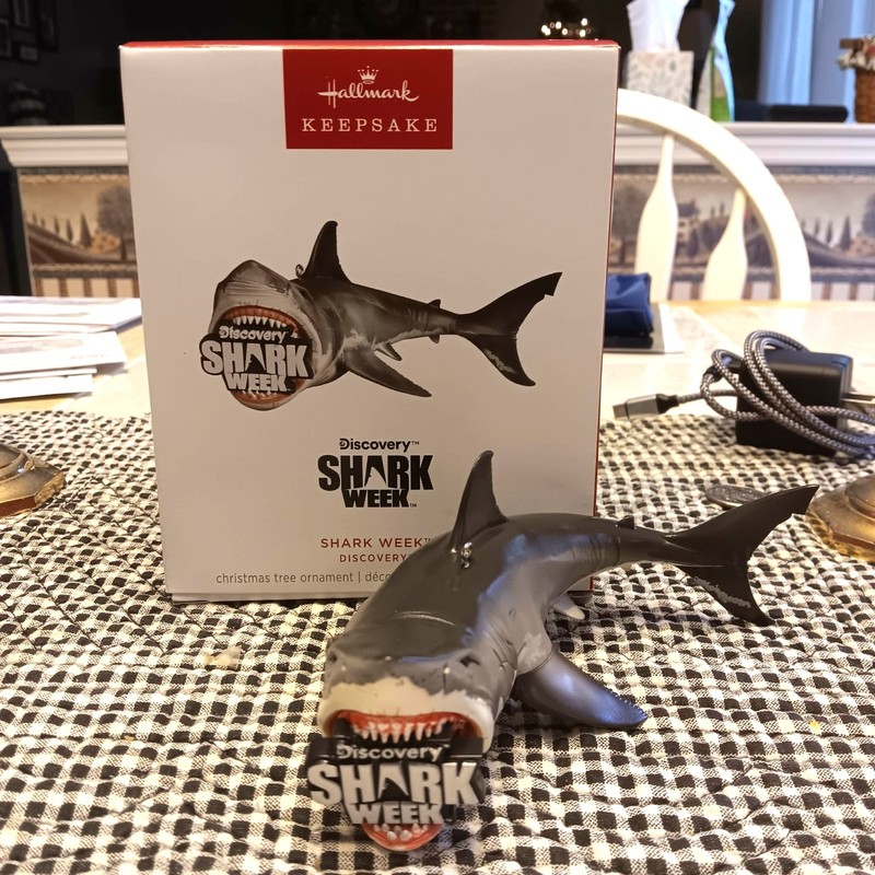 HALLMARK DISCOVERY CHANNEL SHARK WEEK 2025 CHRISTMAS KEEPSAKE ORNAMENTS