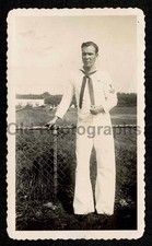 WW2 ERA HANDSOME YOUNG SAILOR DRESS WHITES UNIFORM OLD/VINTAGE PHOTO- F822