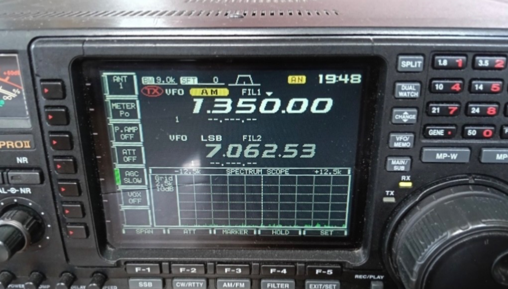 ICOM IC-756PROII HF 50MHz All Mode Transceiver 100W + Mic