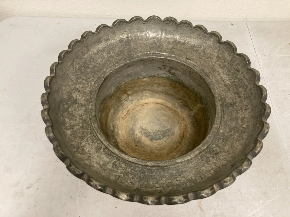 Maceta vintage de cobre/cuello estriado Foto 2 de 4