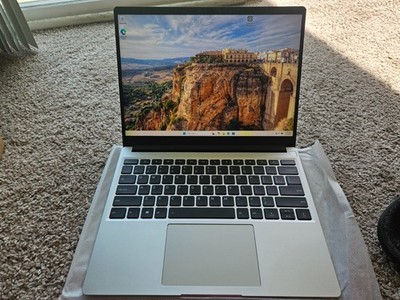 Framework 13 Laptop - 64GB RAM - Intel Core Ultra 7 155H 512GB SSD 13.5'' Screen