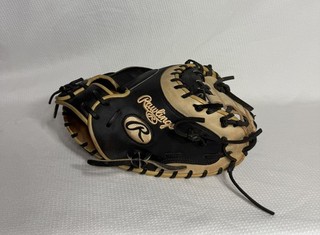 Rawlings Heart of the Hide 34" Catcher's Mitt Yadier Molina Pattern