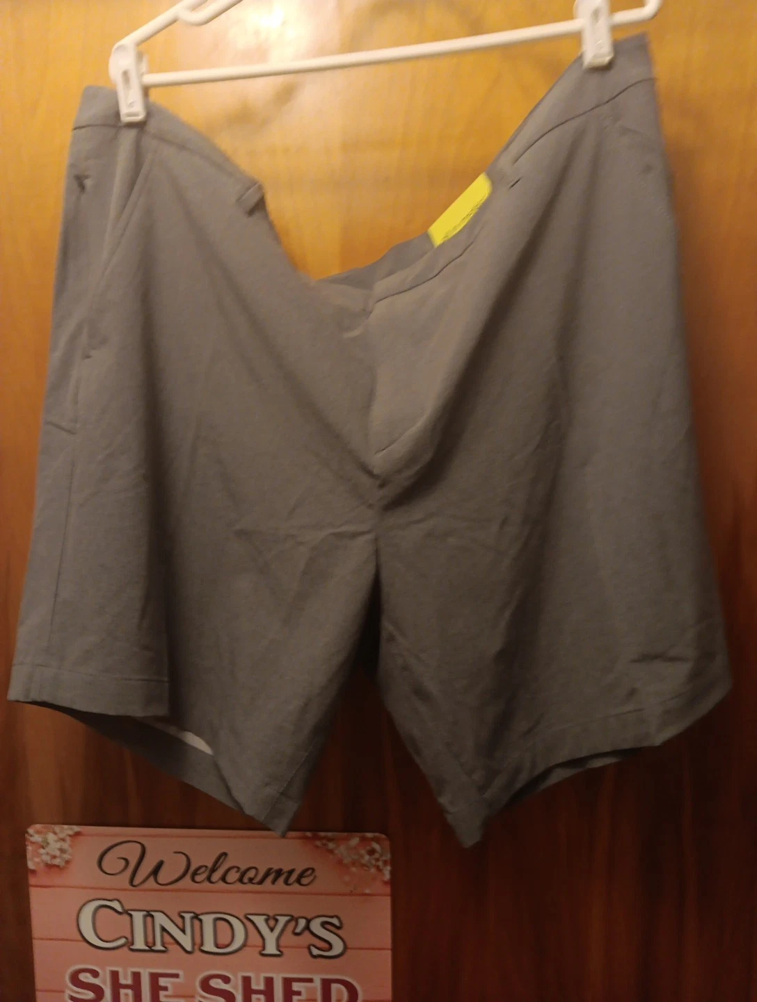 All In Motion Shorts 8" Wicking Tech & Zip pockets Quick Dry Travel or on the go