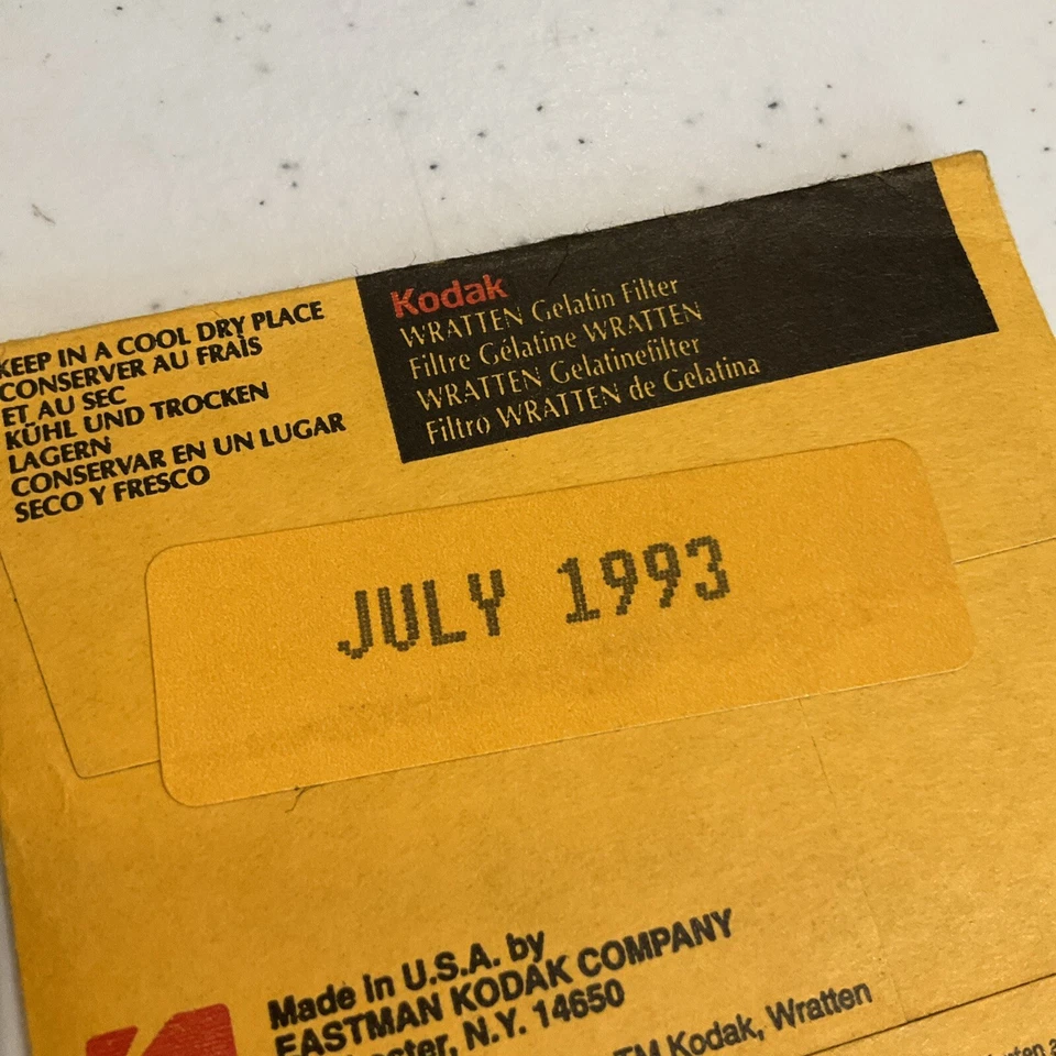 Kodak Wratten 81A Gelatin Filter 149 6066  75x75mm 1993 Sealed New - Image 4 of 4