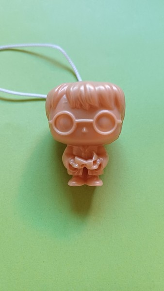 ¡Funko Pop! Harry Potter con snitch dorado NUEVO. Ideal para tu colección
