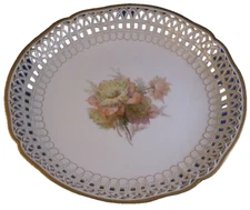 Antique KPM Berlin Porcelain Weichmalerei Pedestal Plate Dish Porzellan Tazza