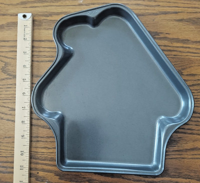 Gingerbread House Cookie Cake Pan by Wilton Non-stick