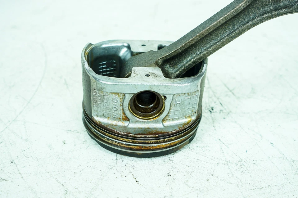 06-08 Lexus IS250 IS350 OEM 2.5L Motor Engine Piston 1 Ring Connecting Rod 1042 - Image 4 of 4