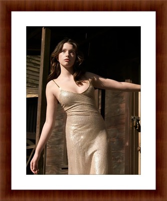 ever anderson brown dress Ever Anderson 8.5 x 11 Candid Color Unframed Photograph Collectable Art  Print