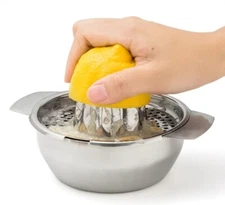 Stainless Steel Citrus Juicer-Manual Hand Press Lemon Squeezer w Bowl & Strainer