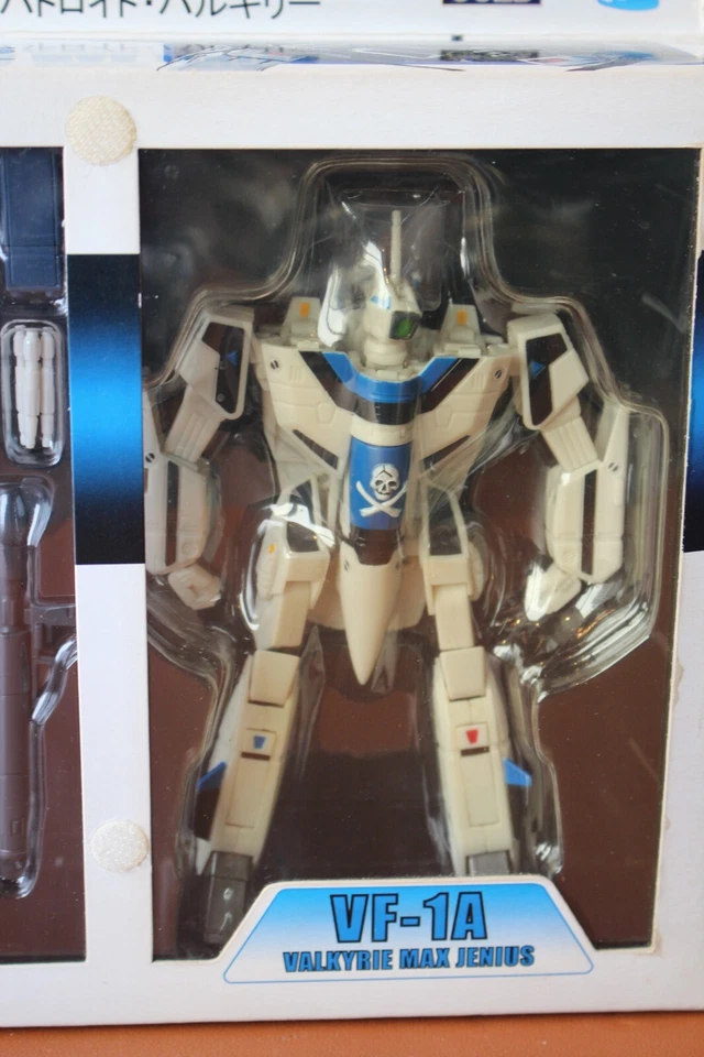 2006 Macross 1/100 Scale VF-1A Valkyrie Max Jenius 3 Mode Transformer - Image 3 of 4