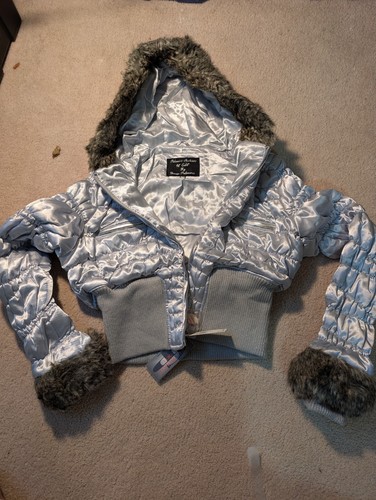 womens coat - Picture 2 of 5
