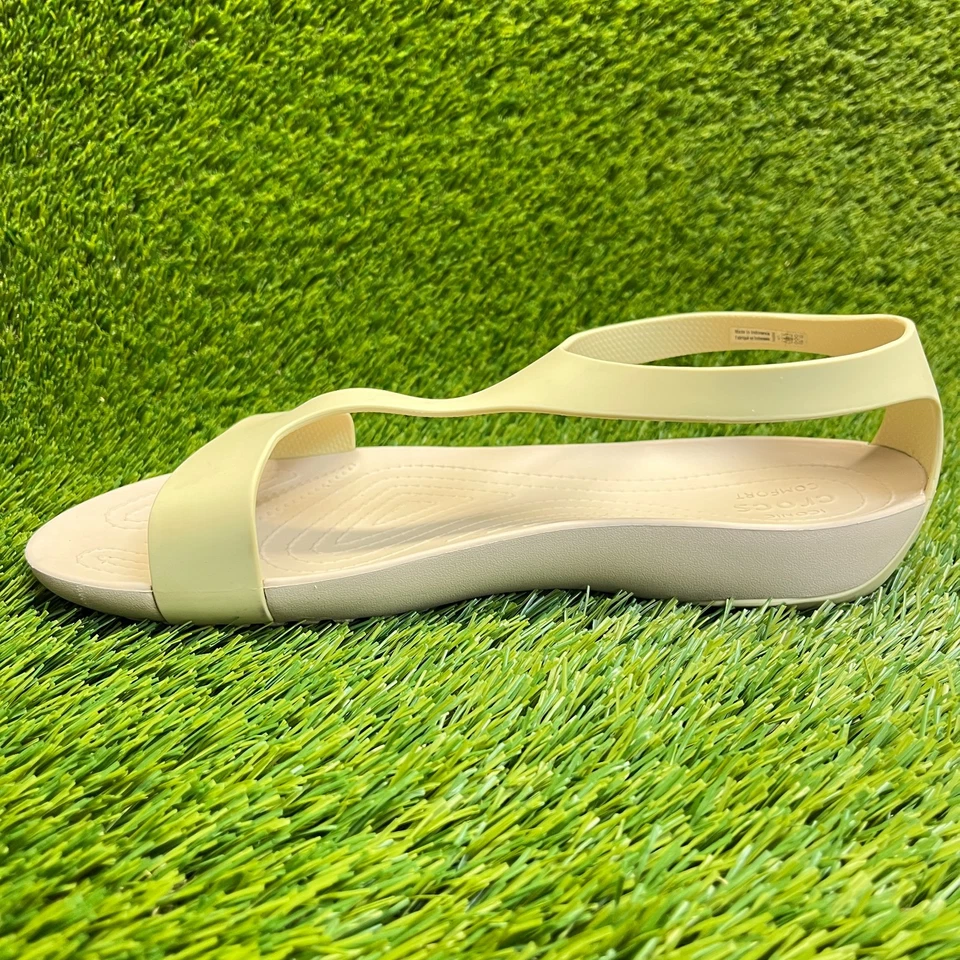 Sandalias Crocs Serena para mujer talla 11 beige marfil playa caminar correa en T punta abierta Foto 2 de 4