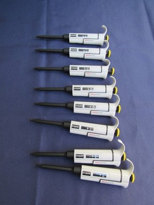 THERMO SCIENTIFIC ~ F1-CLIPTIP ~ 20-200 uL SINGLE CHANNEL PIPETTE