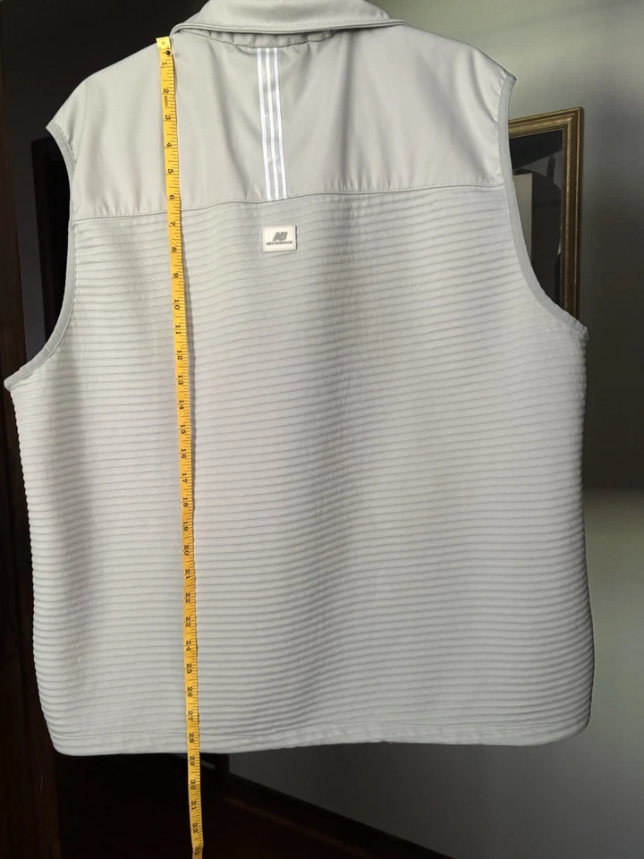 New Balance XL Men's All Motion Full-Zip LW Vest, 4-way Stretch | Gray | NWT - Image 4 of 4