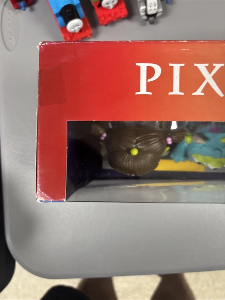 Disney Pixar Alien Remix Monster's Inc Boo's Door Sulley #44 Boo #45 NUEVO. Foto 4 de 4