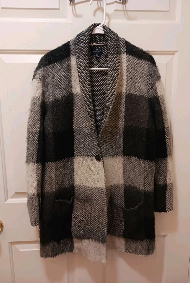 American Eagle Oversized Buffalo Plaid Sweater Coat Mohair Wool Cozy Fuzzy XS/S - Image 2 of 4