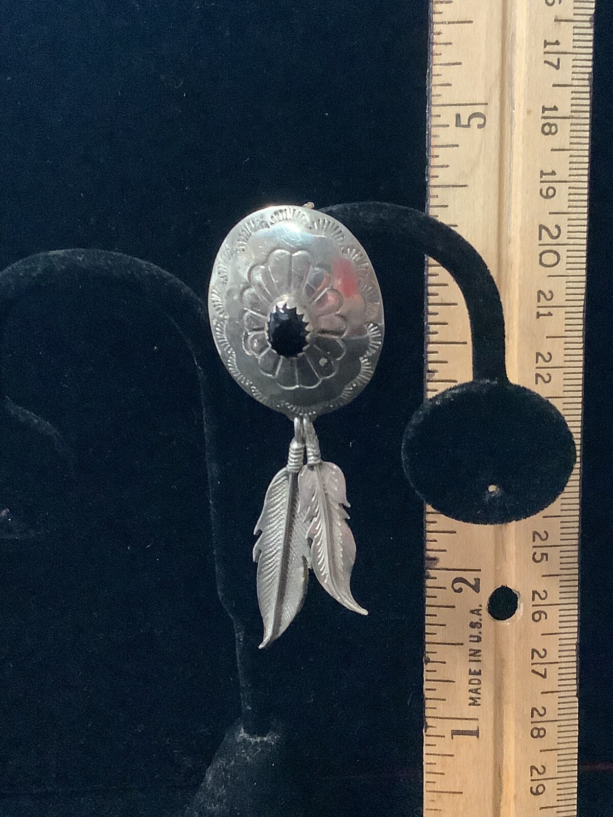 LARGE NATIVE AMERICAN SIGNED SILVER AND ONYX OVAL… - image 5