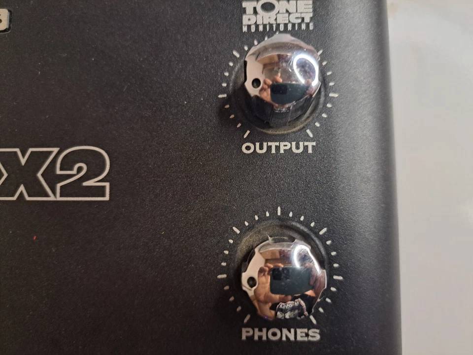 Line 6 TonePort UX2 USB Audio & Guitar POD studio Recording Interface Device - Image 3 of 4