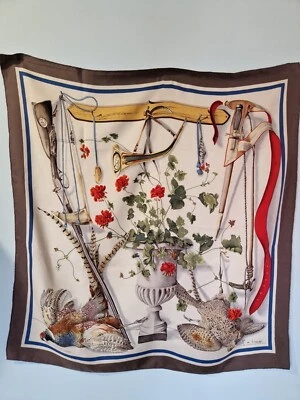 HERMES Paris Fleurs et Gibiers par Henri de Linares carré en soie - Imagen 1 de 4