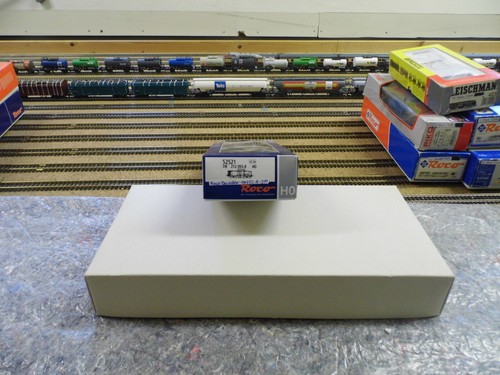 Diesellok HO BR 212 Roco 52521 incl. Roco Decoder und Führerstandbeleuchtung