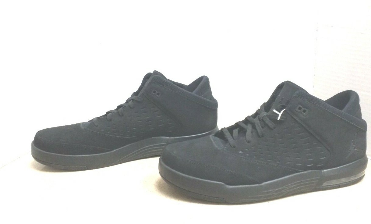 size 17 athletic shoes