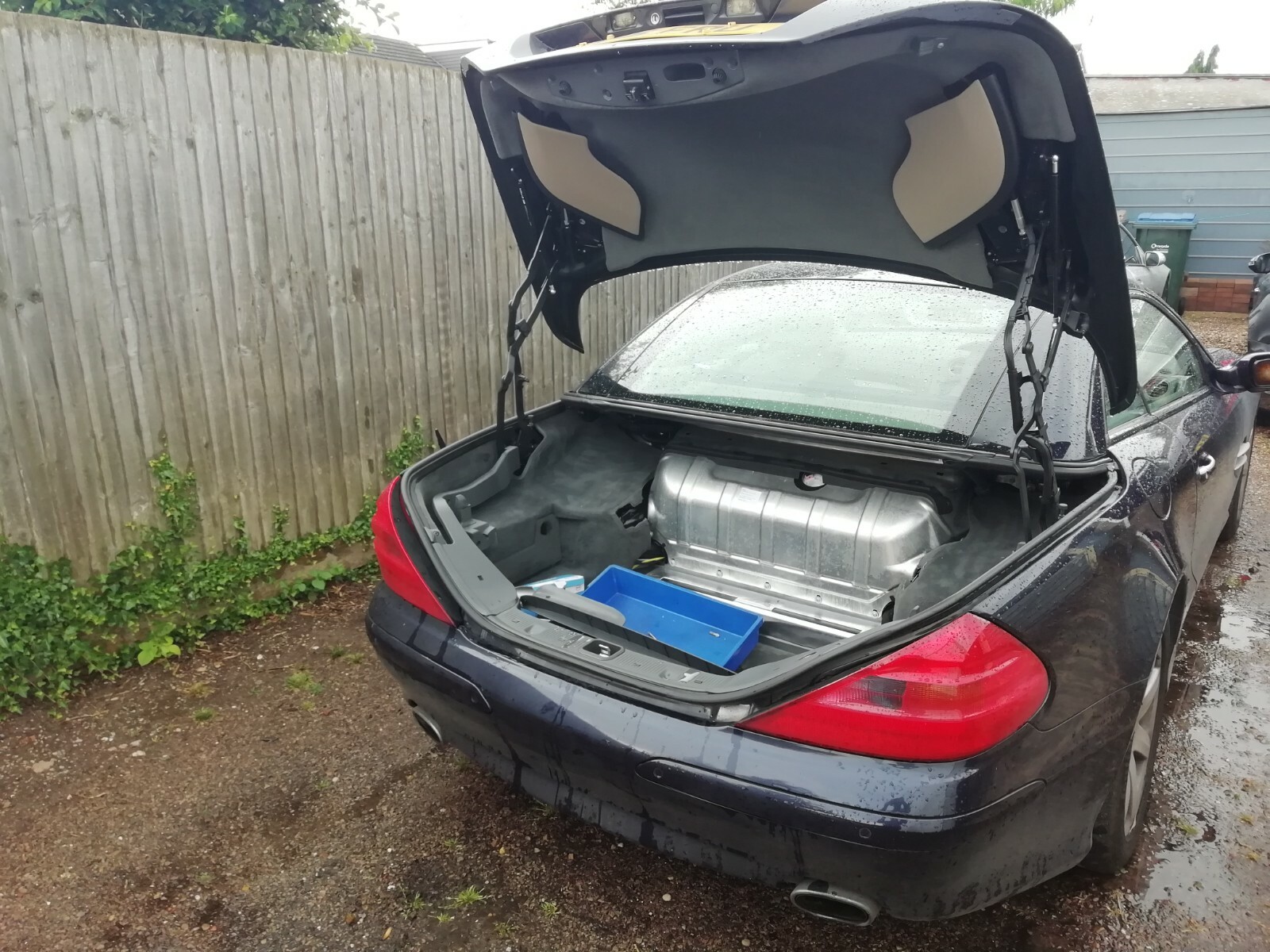 Mercedes SL R230 Fuel Tank Baffle Noise Rattle Fix Repair SL350 SL500