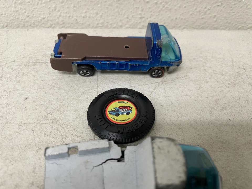 Lot 2 Hot Wheels Redline 1971 Heavyweights Racer Rig HK Enamel Racing Team Truck - Image 3 of 4