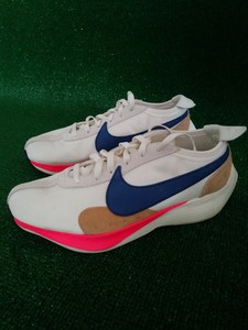 nike moon racer sail solar blue