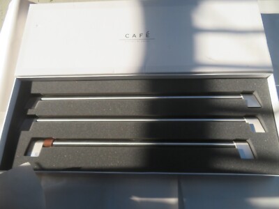 CAFE GE Brushed Stainless Steel Handle Kit CXLB3H3PMCU