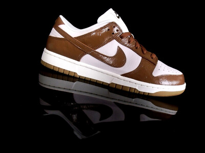 NIKE DUNK LOW LX ''Brown Ostrich'' Sneaker weiß/braun/gold metallic Gr.42,5